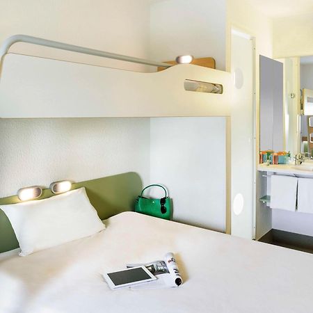 Ibis Budget Лон-ле-Соньє Екстер'єр фото